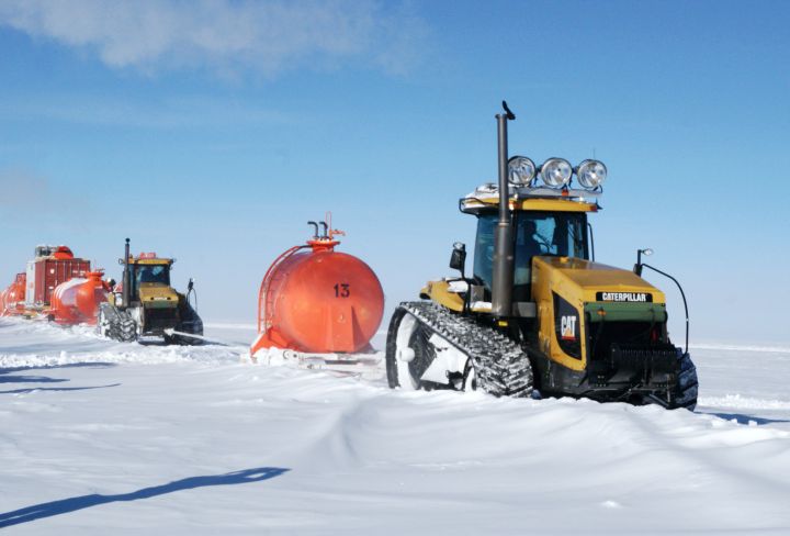 Zásobování základny na jižním pólu. - klikněte pro zobrazení detailu