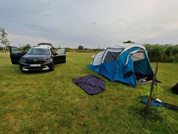 Balíme, možná se blíží bouře. - klikněte pro zobrazení detailu