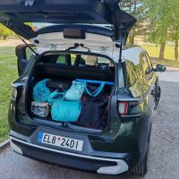 Vše potřebné se vešlo do kufru. - klikněte pro zobrazení detailu