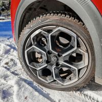 Kvalitní zimní pneumatiky jsou v zimě základ. - klikněte pro zobrazení detailu