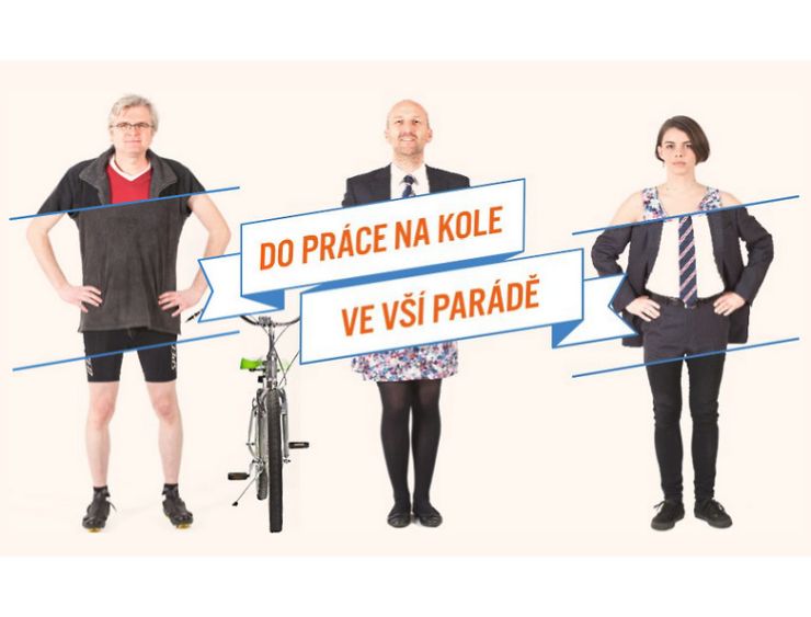 zobrazit detail snímku: Do práce na kole ve vší parádě