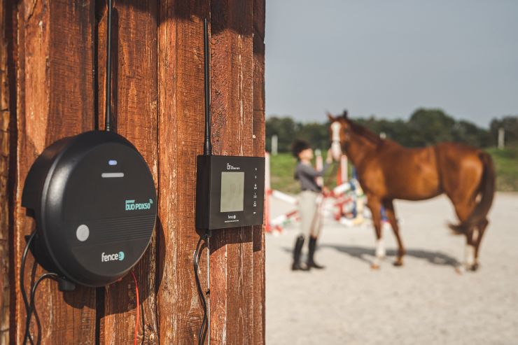 zobrazit detail snímku: Elektrický ohradník