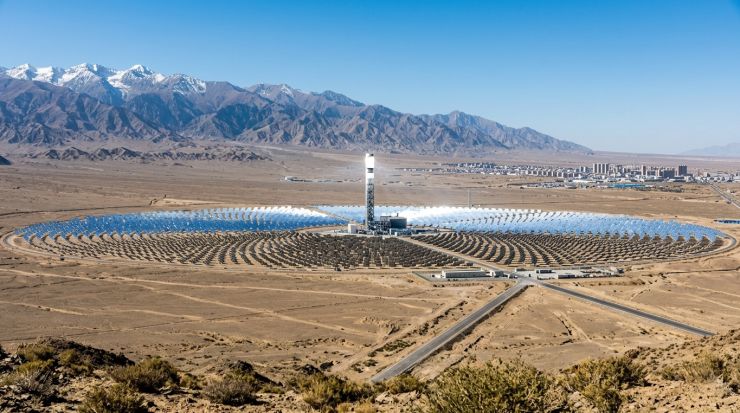 zobrazit detail snímku: elektrárna Huanghe Qinghai Delingha
