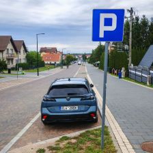 Elektromobilem na cestách: Jak v Polsku parkovat zadarmo a jak se bránit neoprávněné pokutě? Elektromobilem na cestách: Jak v Polsku parkovat zadarmo a jak se bránit neoprávněné pokutě?