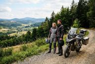 Jak motorkářské boty zlepšují ovládání, rovnováhu a bezpečnost jezdce na každé cestě Jak motorkářské boty zlepšují ovládání, rovnováhu a bezpečnost jezdce na každé cestě: Jízda na motorce je pro mnoho lidí pocit svobody,…