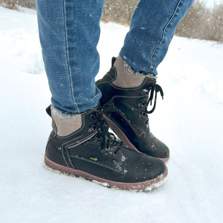 zobrazit detail snímku: Boty Fare