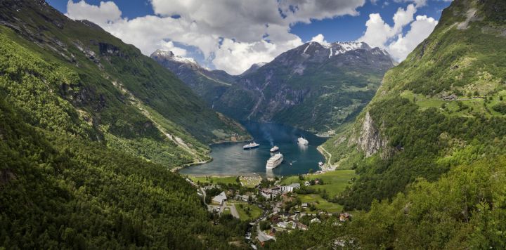 Norský ledovcový fjord Geirangerfjord - klikněte pro zobrazení detailu