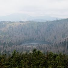 Čertovo jezero z rohledny Špičák