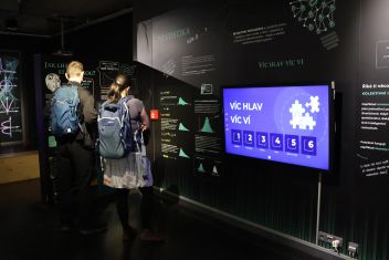 zobrazit detail snímku: IQlandia  - stasitika \