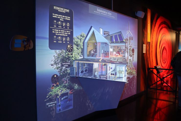 zobrazit detail snímku: IQlandia - soběstačný dům