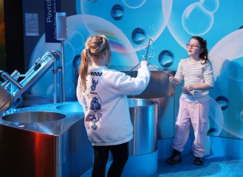 zobrazit detail snímku: IQlandia - smysly - bublifuk