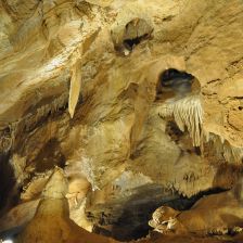 Koněpruské jeskyně