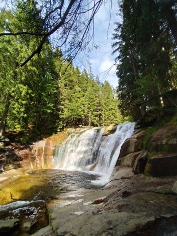 Mumlavský vodopád v Krkonoších. - klikněte pro zobrazení detailu