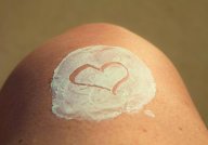 Význam ochrany a hydratace pokožky: Lidé se suchou, svědící a stárnoucí kůží…