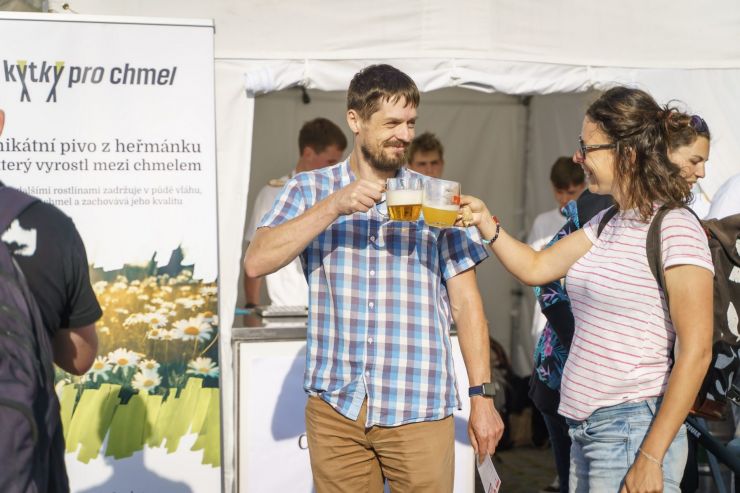 zobrazit detail snímku: Akce Pivo na Náplavce