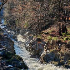 Labe kousek pod Labskou přehradou ve Špindlerově mlýně