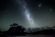 Kam se ztratily hvězdy? Nový Zéland si svoji noční oblohu chrání: Pohled na oblohu mi vždy připomene, jak nádherná…