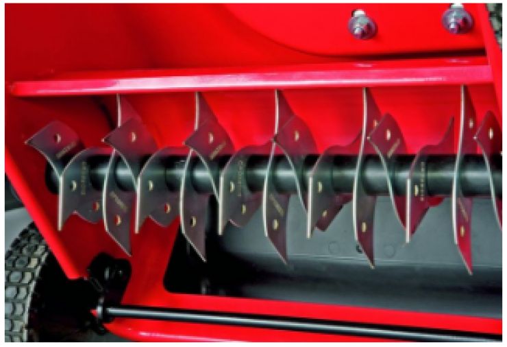 zobrazit detail snímku: Detailní pohled na vertikulátor