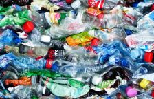 Skryté nebezpečí recyklace plastů: při recyklaci uniká do vody a vzduchu obří množství nebezpečných mikroplastů!
