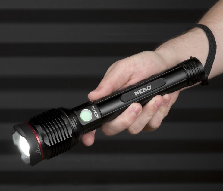 zobrazit detail snímku: Svítilna NEBO Redline Blast RC 3200lm vodotěsná.