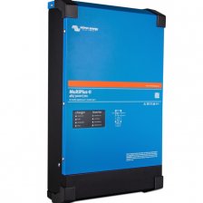 DC-AC hybridní měnič/nabíječ Victron Energy MultiPlus-II.