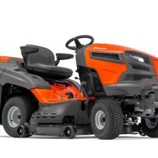 Zahradní traktor Husqvarna TC 342T.