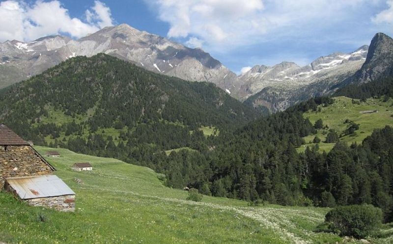 Druhý nejvyšší vrchol Pyrenejí - Pico Posets - klikněte pro zobrazení detailu