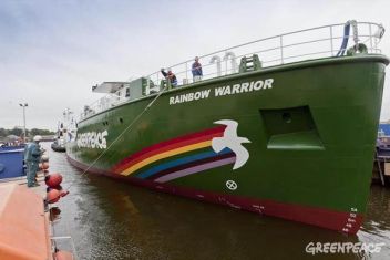 Rainbow Warrior III - klikněte pro zobrazení detailu