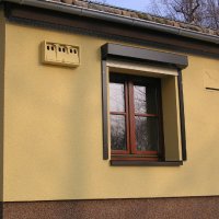 Instalace budky pro vrabce a  vestavěné budky pro netopýry na RD - klikněte pro zobrazení detailu
