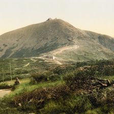 Sněžka v letech cca 1890 až 1900.