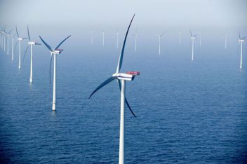 Větrná elektrárna na moři - klikněte pro zobrazení detailu