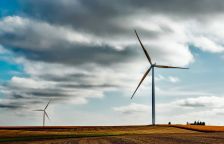 Příběh podzimních referend o větrných elektrárnách