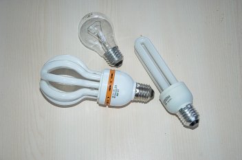 Žárovka a zářivky - klikněte pro zobrazení detailu