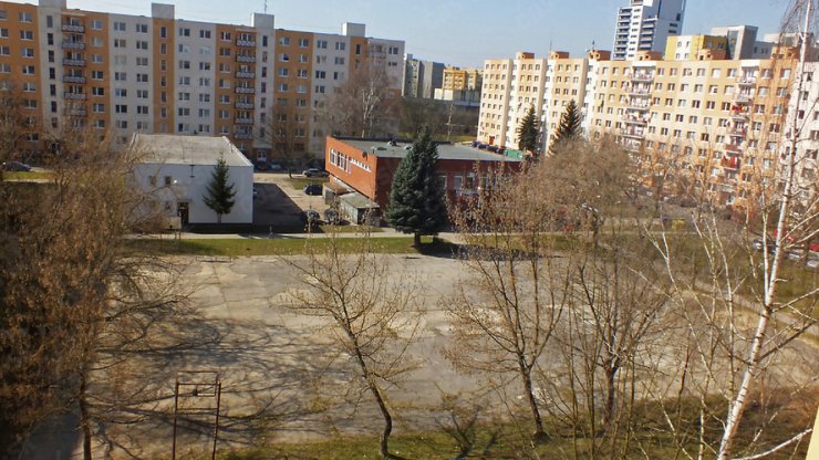 zobrazit detail snímku: Současná betonová plocha