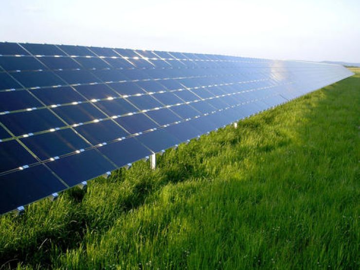 zobrazit detail snímku: Solární elektrárna